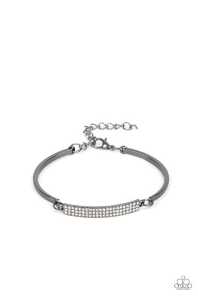 ***Showy Sparkle - Black