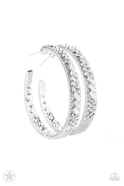 ***GLITZY By Association - white